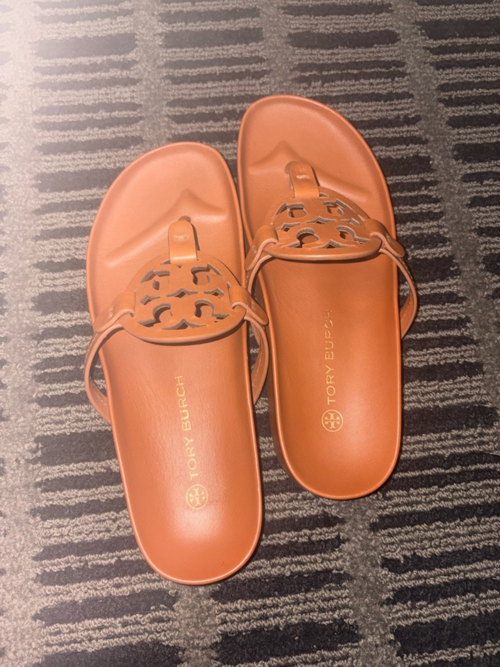 Tory Burch Miller Cloud sandals - Picture 7 of 14